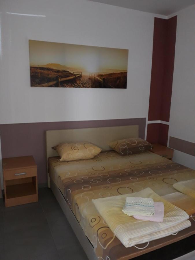 Apartments Petricevic Сутоморе Екстериор снимка