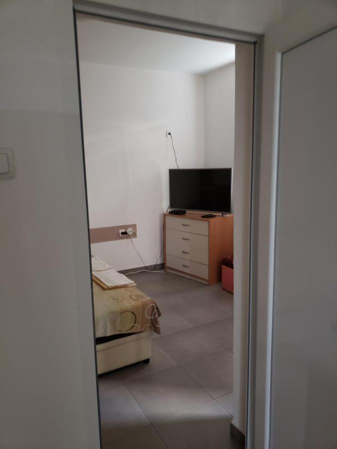 Apartments Petricevic Сутоморе Екстериор снимка