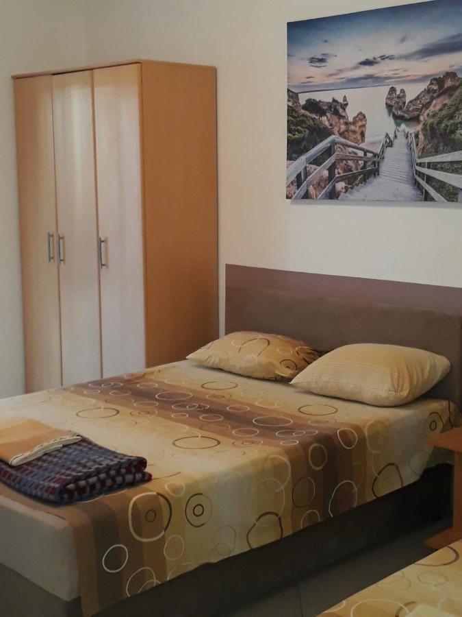 Apartments Petricevic Сутоморе Екстериор снимка