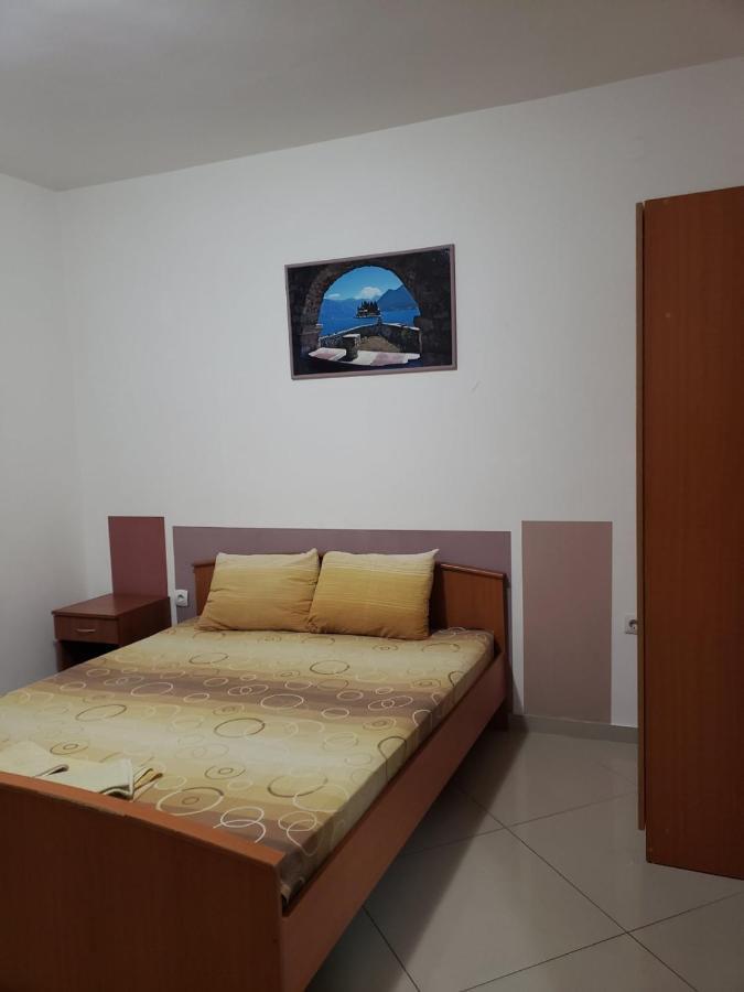Apartments Petricevic Сутоморе Екстериор снимка