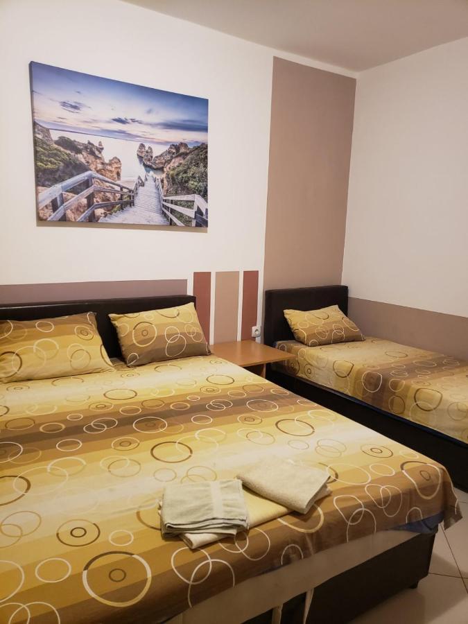 Apartments Petricevic Сутоморе Екстериор снимка