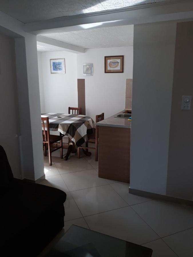 Apartments Petricevic Сутоморе Екстериор снимка