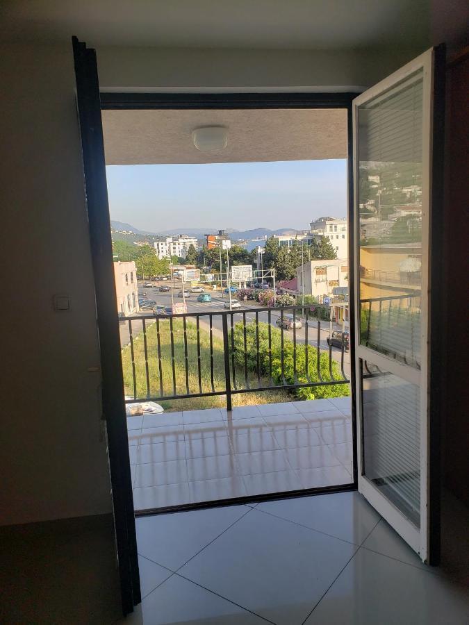 Apartments Petricevic Сутоморе Екстериор снимка