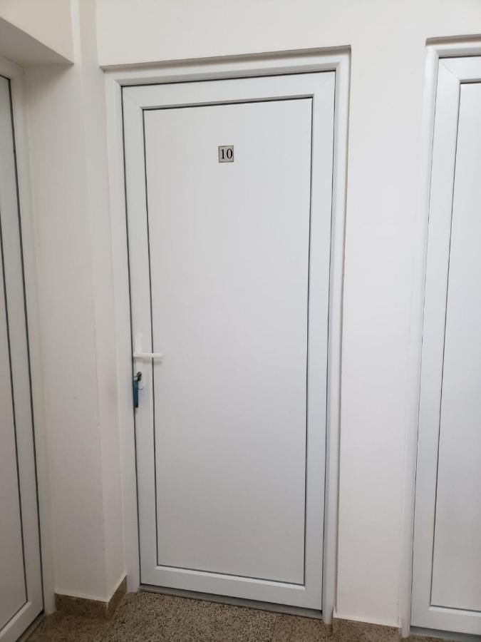 Apartments Petricevic Сутоморе Екстериор снимка