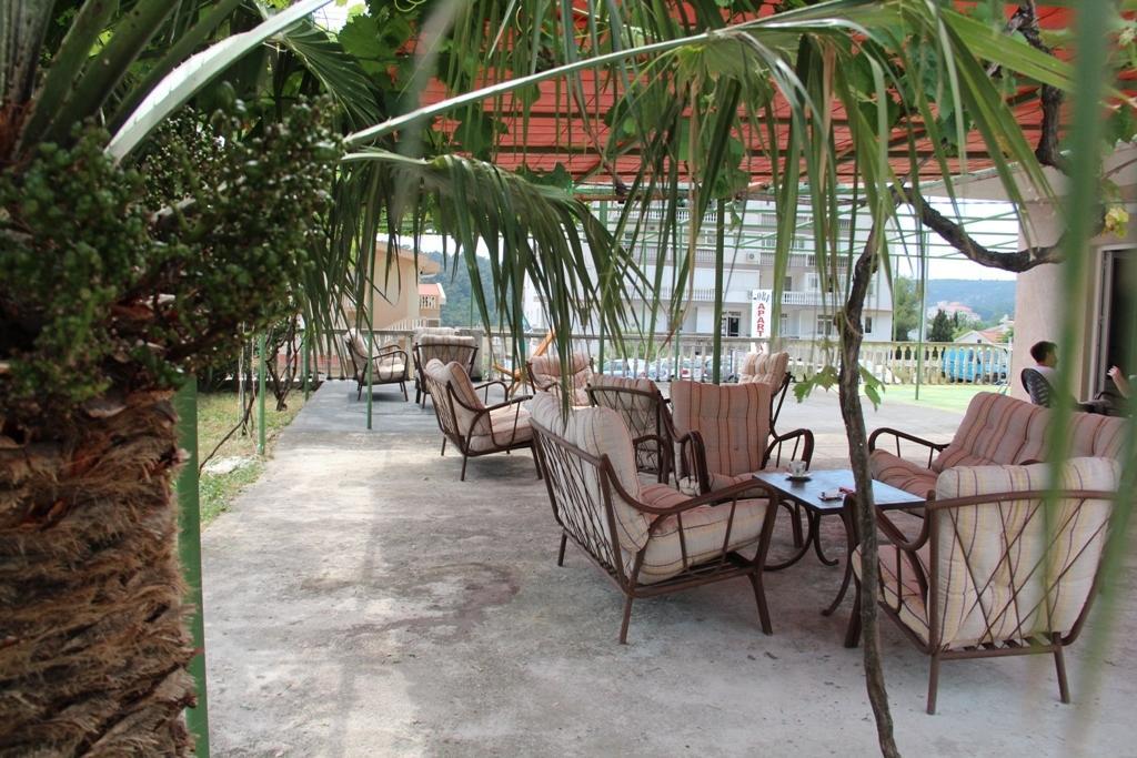 Apartments Petricevic Сутоморе Екстериор снимка
